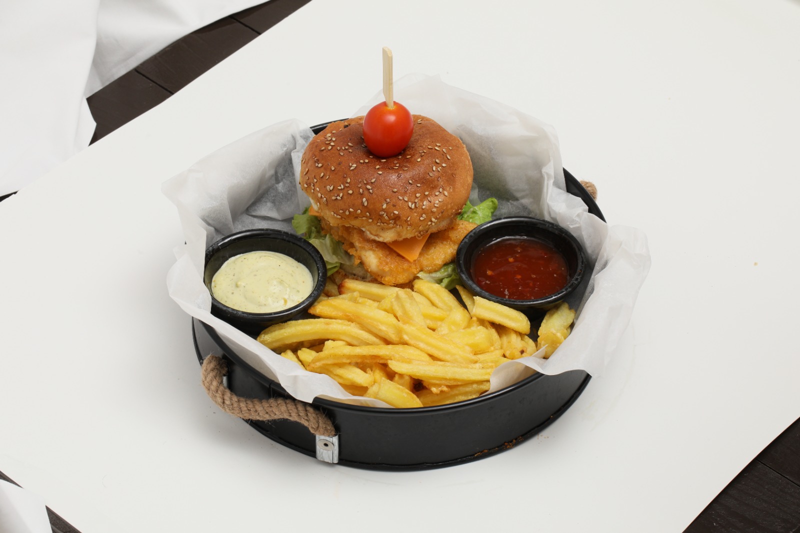 ÇITIR TAVUK BURGER